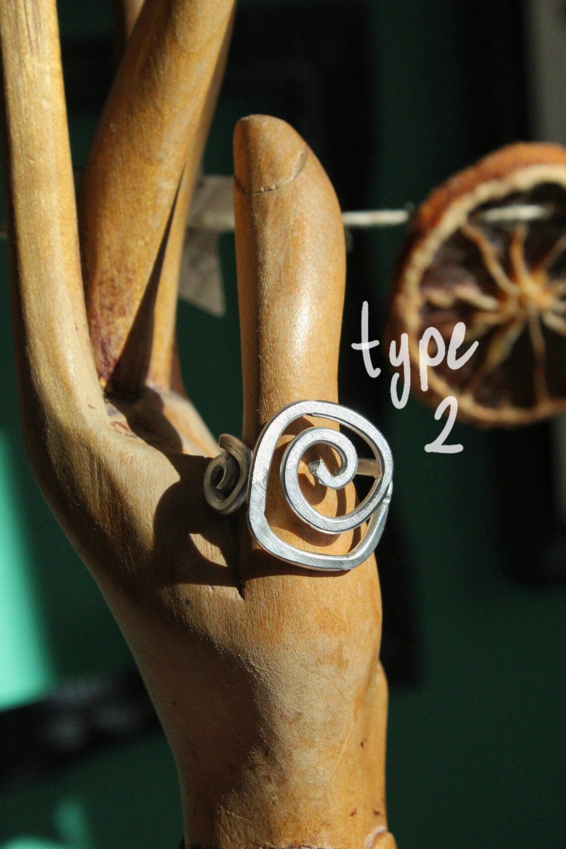 Swirl rings